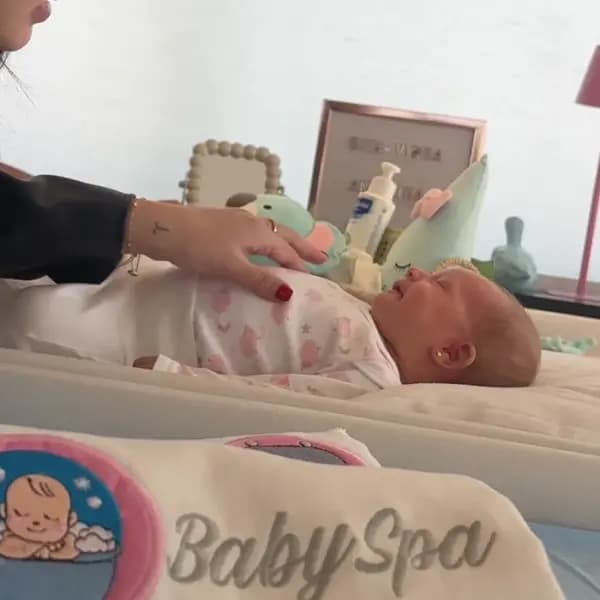 Família acompanhando a primeira sessão da filha